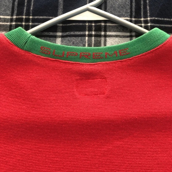 Supreme - Picture 3 of 7